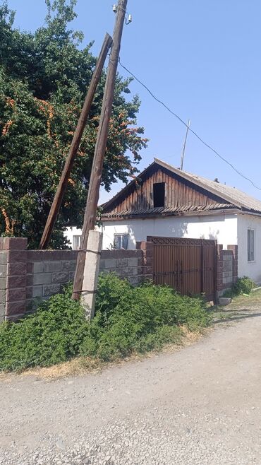 ищу дом на иссык куле: Үйдүн жарымы, 48 кв. м, 3 бөлмө, Менчик ээси, Эски ремонт
