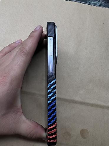 carbon x1: Чехол для смартфона с карбоновым узором и спортивными диагональными — 4