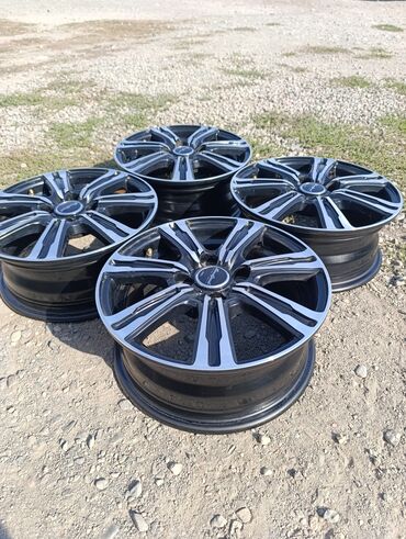 Диски: Литые Диски R 14 Комплект, отверстий - 4, Б/у at lalafo.kg — 10 Диски: Литые Диски R 14 Комплект, отверстий - 4, Б/у — 10