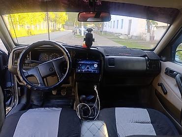 Volkswagen: Volkswagen Passat: 1988 г., Механика, Бензин — 5
