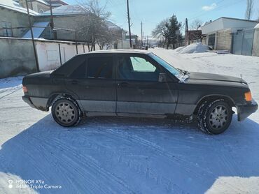 Mercedes-Benz: Mercedes-Benz 190 (W201): 1.8 l | 1992 il Sedan — 8