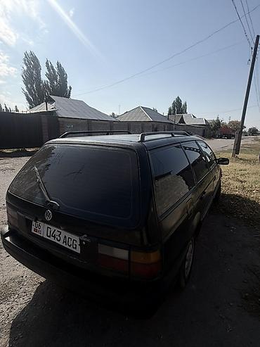 Volkswagen Passat Variant: 1991 г., 1.8 л, Механика, Бензин, Универсал