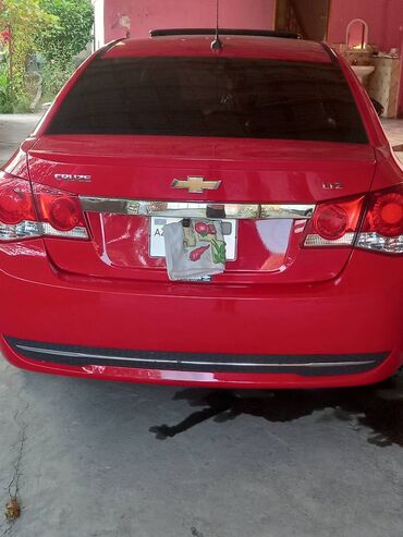 Chevrolet: Chevrolet Cruze: 1.4 l | 2014 il 162000 km Sedan — 3