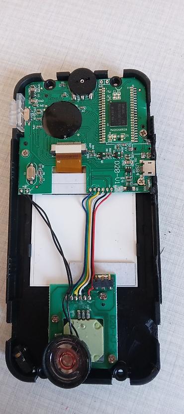 xbox 360 kontroller: Oyun konsulu ekran zədəlidi zapçast kimi satılır — 9