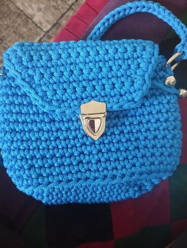 синяя сумка: Сумка синего цвета