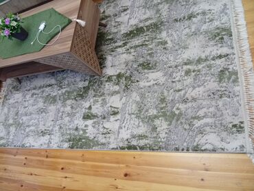 Güzgülər: Xalça Türkiyə, Kredit yoxdur