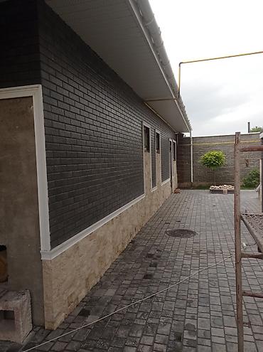 Кровля крыши: Профессиональный монтаж софитов и водосточных систем для частных домов — 11