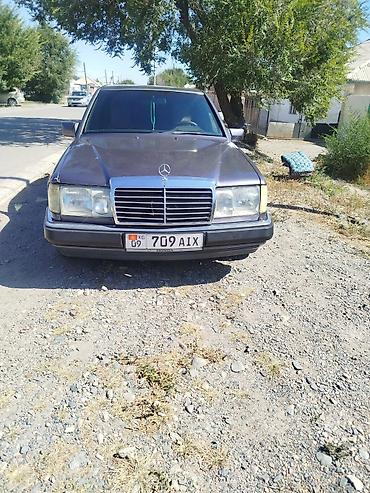 крыло переднее мерседес w210: Mercedes-Benz W124: 1993 г., 2.8 л, Автомат, Бензин, Седан — 1