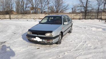 Volkswagen: Volkswagen Vento: 1992 г., 1.8 л, Механика, Бензин, Седан