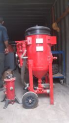 tualet bacoku: Gritco qumlu təmizləmə (səthqumlama) qurğusu – sənaye səviyyəli qum