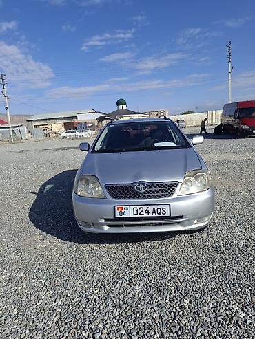 Toyota: Toyota Corolla: 2003 г., 1.6 л, Кол менен иштөөчү, Бензин, Универсал — 3