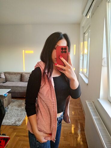 Bluze: Ženska odeća i obuća – paket S, M Sve je ili novo ili jako dobro na lalafo.rs — 23 Bluze: Ženska odeća i obuća – paket S, M Sve je ili novo ili jako dobro — 23