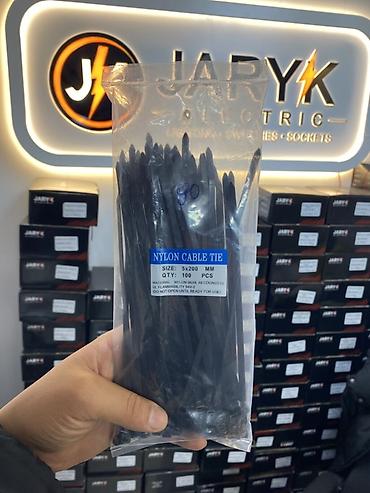 кабельный: Нейлоновые стяжки для кабеля - Тип: Nylon Cable Tie - Размер: 5 × 200 — 1