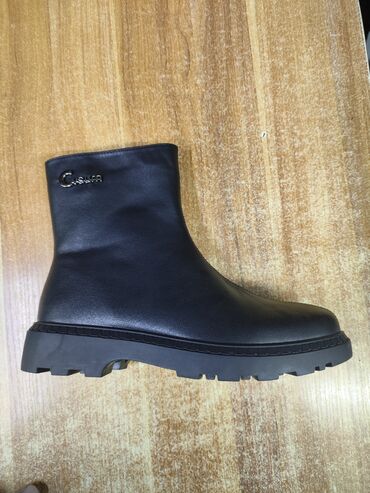 Ботинки и ботильоны: Остаток. 50 пар бар . озу оптом баасы 1300, 1500,1800 болгон товарлар — 13