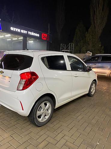 Chevrolet: Chevrolet Spark: 2019 г., 1 л, Автомат, Бензин, Хэтчбэк — 4