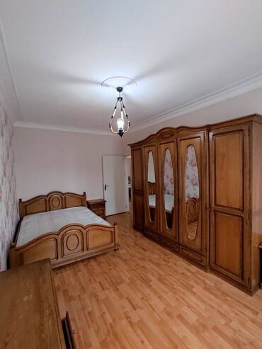 Uzunmüddətli kirayə mənzillər: Yasamal rayonu, Şərifzadə küçəsində, Abad bina, 9-mərtəbəli binanın -da lalafo.az — 6 Uzunmüddətli kirayə mənzillər: Yasamal rayonu, Şərifzadə küçəsində, Abad bina, 9-mərtəbəli binanın — 6