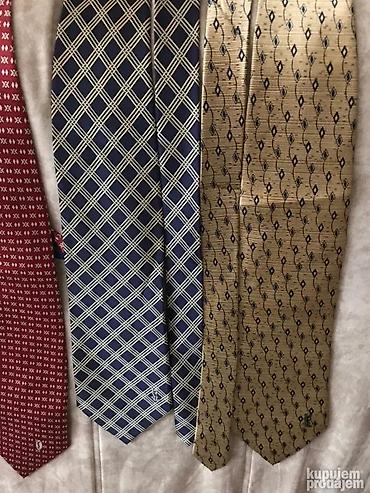 Kape i aksesoari: VERSACE, DAKS London Yves Saint Laurent Christian Dior Burberry — 9