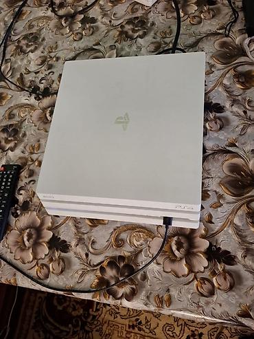 4 playstation: Sony PlayStation 4 Pro (ağ rəng) oyun konsolu Gəncə şəhəri, razılaşma — 2