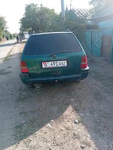 варианты: Volkswagen Golf: 1994 г., 1.8 л, Механика, Бензин, Универсал — 4