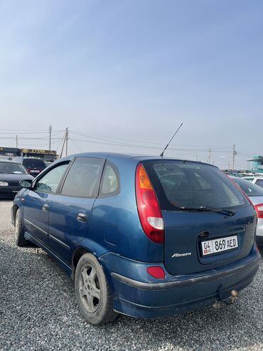 автомобили токмок: Nissan Almera Tino: 2000 г., 1.8 л, Механика, Бензин, Хетчбек