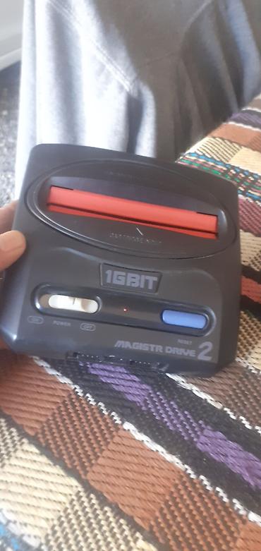 Другие игры и приставки: Magistr Drive 2 (16-bit MD little) retro oyun konsolu seti Komplekt — 2
