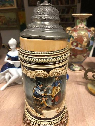 cat kabel: Vintage Alman pivə krujkası, qapaqlı Janr səhnəli Alman pivə krujkası — 1