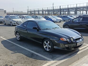 помпа на трактор: Hyundai Tiburon: 2000 г., 2 л, Механика, Бензин, Купе