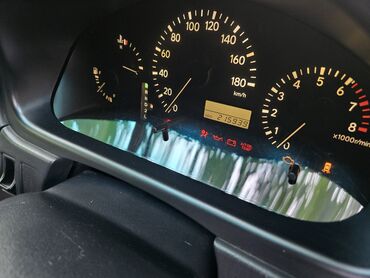 Toyota: Toyota Harrier: 2002 г., 3 л, Автомат, Бензин, Внедорожник