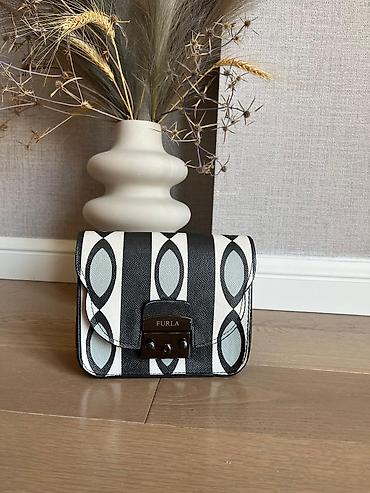 Çantalar: Furla Metropolis mini çiyin/çapraz çanta - Rəng və naxış: Qara-ağ — 1