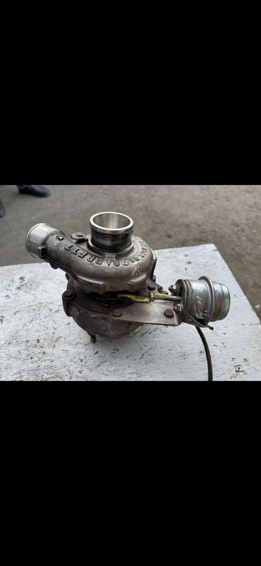 Digər avtomobil ehtiyat hissələri: Hyundai i30 hyundai matrix hyundai akcent hyundai getz kia rio kia