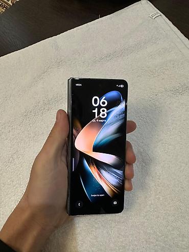 Samsung: Samsung Galaxy Fold 4, Б/у, 512 ГБ, цвет - Черный, 2 SIM — 1