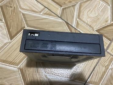 корпус: Maqnetofon kasetləri üçün VHS video kaset - Format: VHS - Korpus — 1
