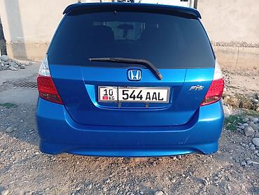 honda inside: Honda Fit: 2004 г., 1.3 л, Автомат, Бензин, Хэтчбэк — 1