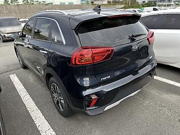 Kia: Kia Niro: 2020 г., 1.6 л, Робот, Гибрид, Кроссовер — 3