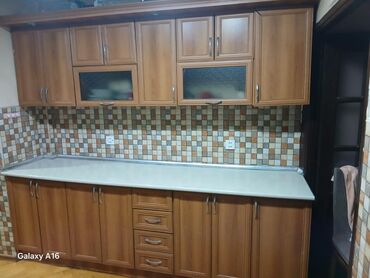 мебель для кухни: Sifarişlə mətbəx dəsti, Teksturalı laminat, Kredit yoxdur