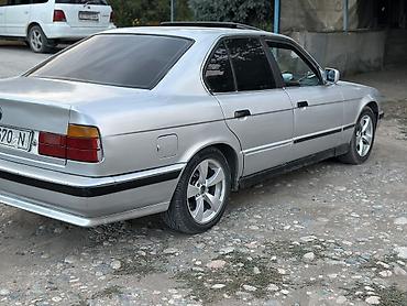 Унаа сатуу: BMW 5 series: 1991 г., 2 л, Кол менен иштөөчү, Бензин, Седан — 5