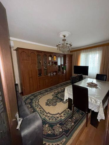 Uzunmüddətli kirayə mənzillər: Bakı, 2 otaqlı, Köhnə tikili, m. Əhmədli, 60 kv. m
