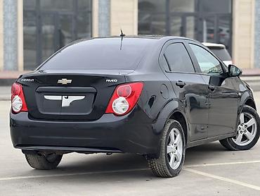 Chevrolet: Chevrolet Aveo: 2012 г., Механика, Бензин, Седан — 5
