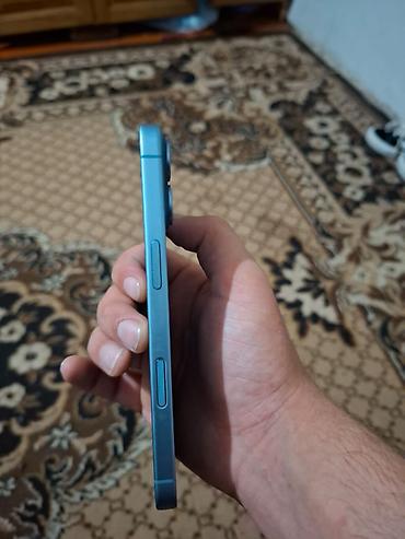 iphon 5 s: IPhone 17, Mavi, Face ID — 4
