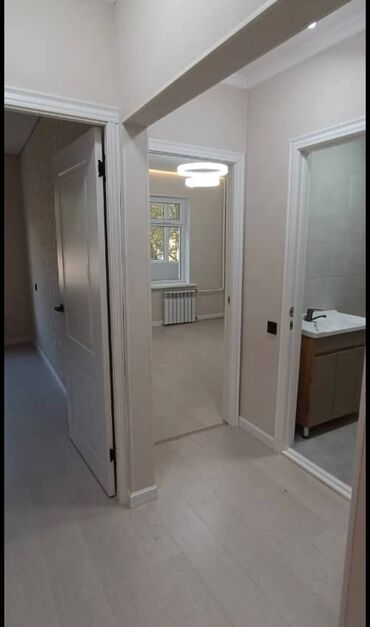 Продажа квартир: 3 комнаты, 70 м², 105 серия, 1 этаж, Евроремонт