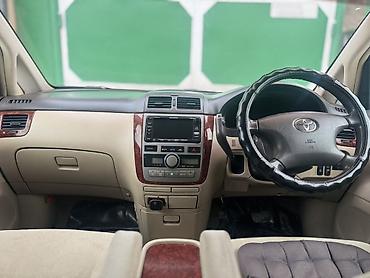 Toyota: Toyota Ipsum: 2002 г., Автомат, Газ, Минивэн — 13