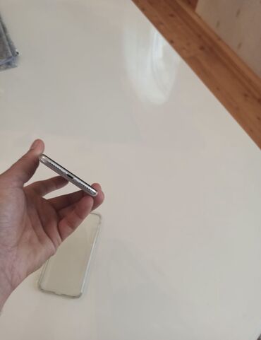 rəsmi 9 s: IPhone X, 64 ГБ, Белый, Отпечаток пальца, Face ID