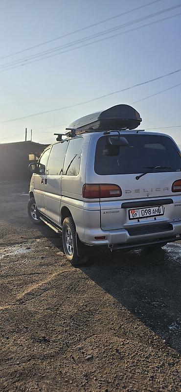 Mitsubishi: Mitsubishi Delica: 2002 г., 2.8 л, Автомат, Дизель, Минивэн — 7