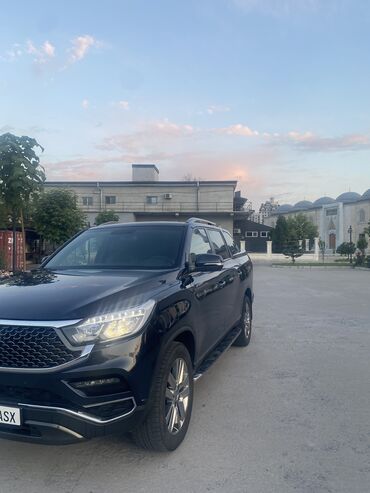 недорогой пикап бу: Ssangyong Rexton: 2019 г., 2.2 л, Автомат, Дизель, Пикап
