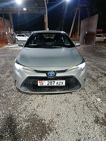 hongqi e: Toyota Levin: 2020 г., 1.8 л, Автомат, Гибрид, Седан — 1