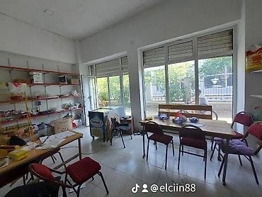 Kommersiya daşınmaz əmlakının satışı: Diqqet!!!Tecili satilir Şirvan Şeherinin merkezinde iki mertebeli -da lalafo.az — 2 Kommersiya daşınmaz əmlakının satışı: Diqqet!!!Tecili satilir Şirvan Şeherinin merkezinde iki mertebeli — 2