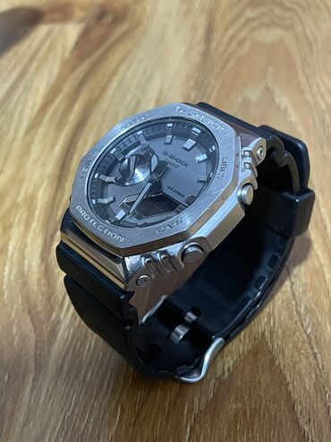 Другие смарт-часы: Срочно срочно продаются ОРГИНАЛ G-shock модель часов gm-2100 функции 