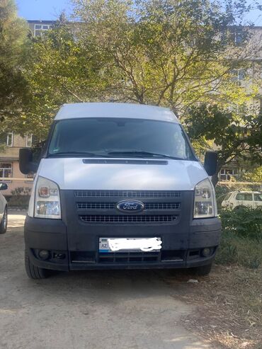 fordlar: Ford Transit: 2.2 l | 2013 il 1 km Mikroavtobus