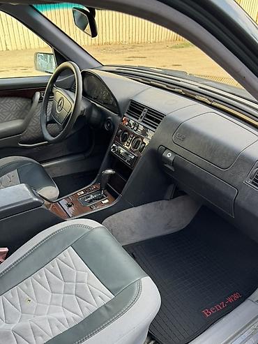 kia cerato 2008: Mercedes-Benz C-Class (W202) sedan - Kuzov: 4 qapılı sedan, tünd — 6