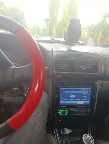 машина рынок ош: Subaru Forester: 2000 г., 2 л, Механика, Газ, Кроссовер